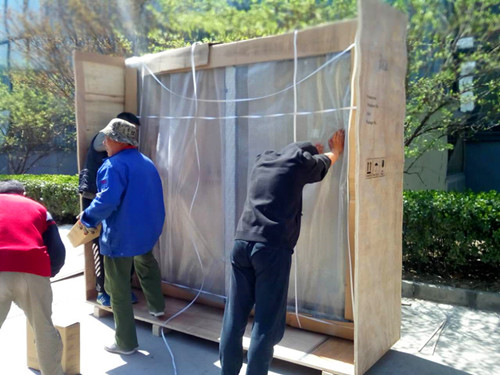 裝貨現(xiàn)場(chǎng) (5)